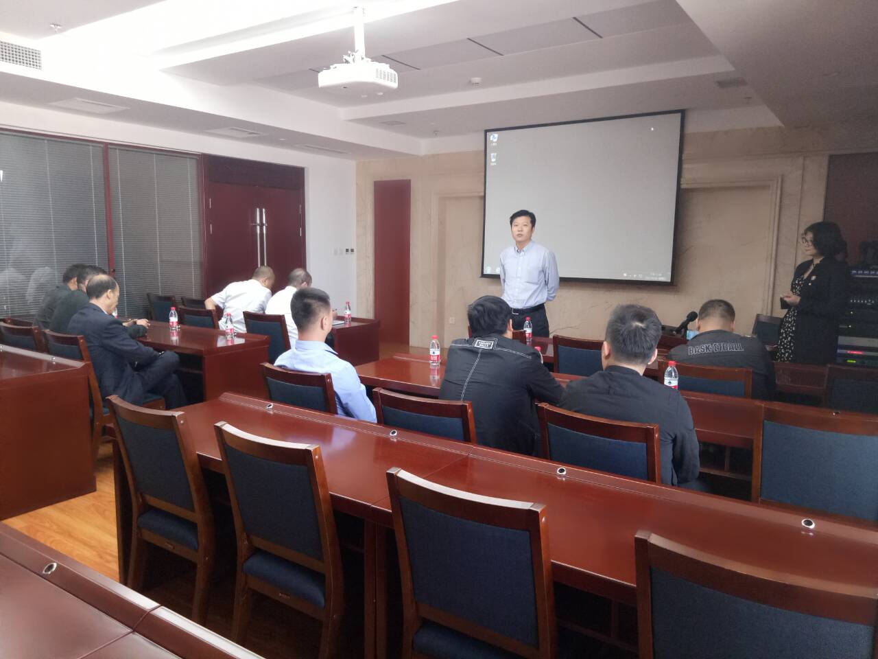 ������-רҵ������Ʒ�뽡������