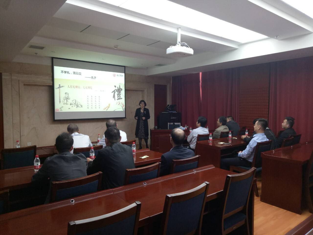 ������-רҵ������Ʒ�뽡������